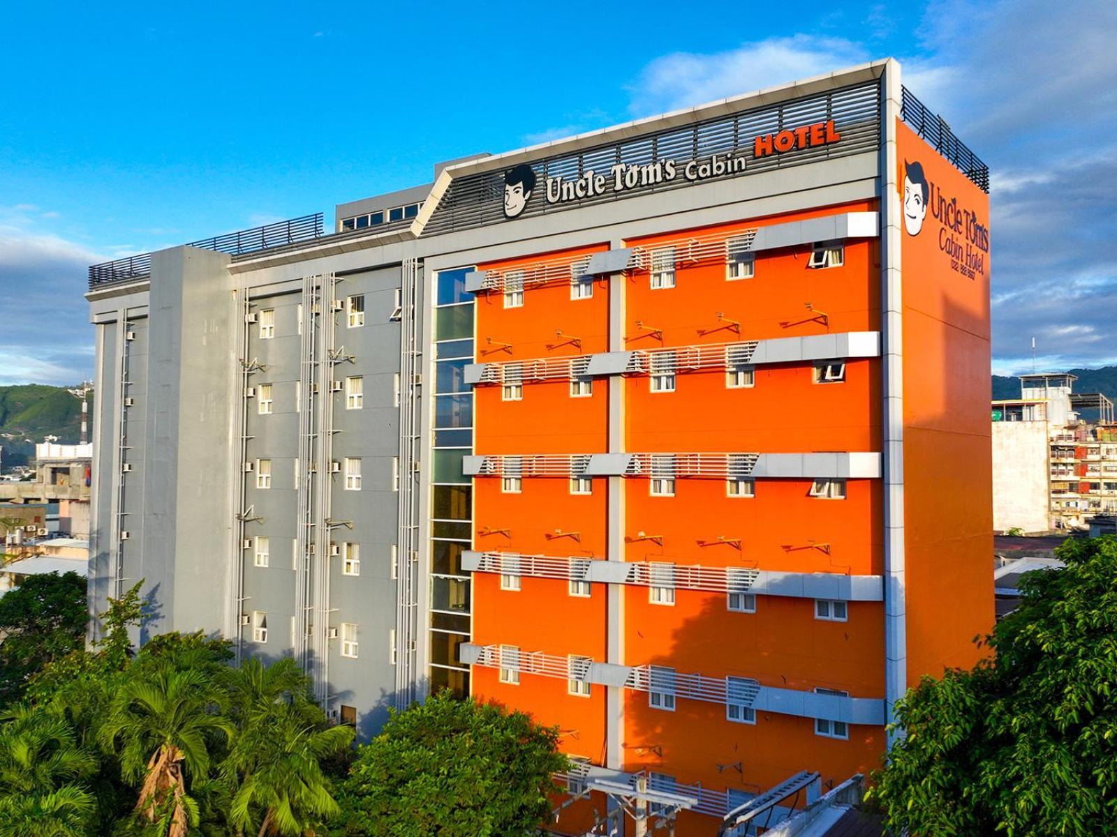 Cebu Uncle Tom'S Cabin Hotel Powered By Cocotel Exterior photo